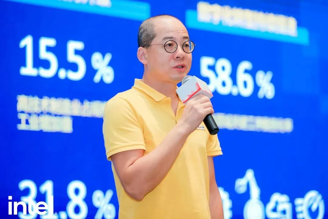 英特尔中国区网络与边缘业务销售总监 杨峻
